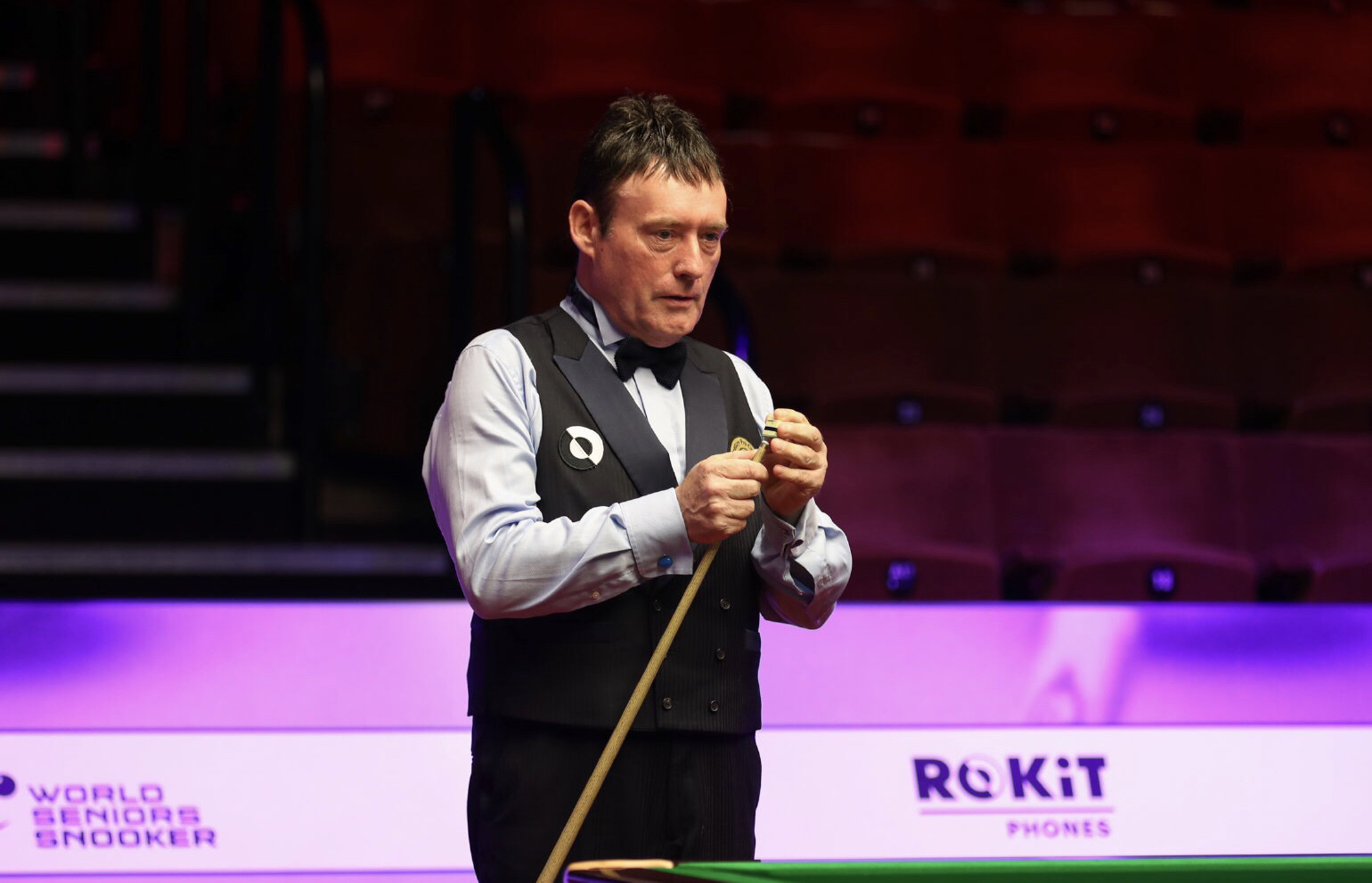 迷与球迷提 迷与球迷提