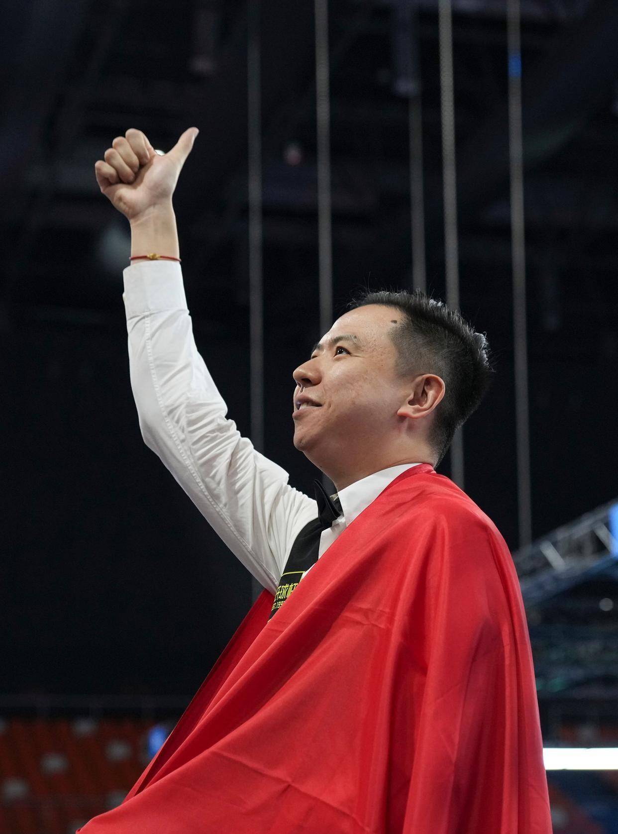 面临双重考 面临双重考