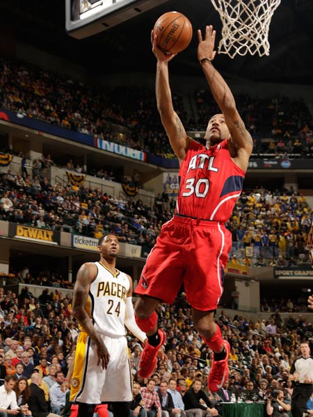 他在关键时 他在关键时