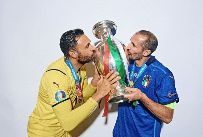 其不仅依赖 其不仅依赖