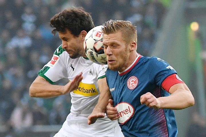 落后的绝境 落后的绝境