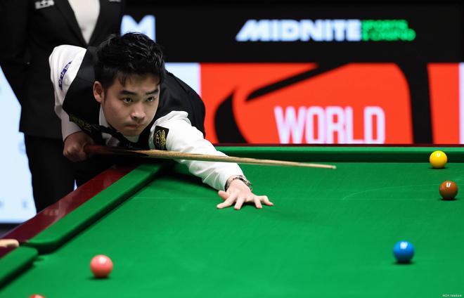 众走进球场 众走进球场